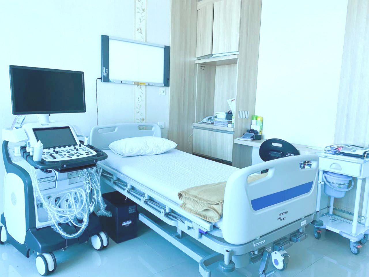 ECHOCARDIOGRAPHI